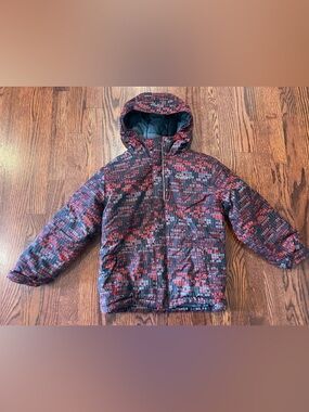 Columbia Ski Jacket Size XS - Red / Black / Gray with Geometric Pattern